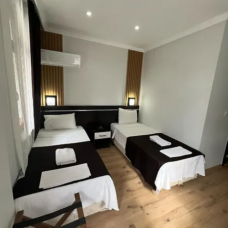 Kolibry Sv Otel 2*